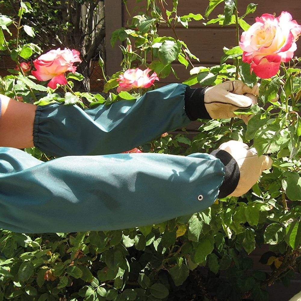 Gardening Arm Sleeves: image 2